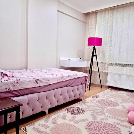 Barbie Room - Girls Only Istambul Exterior foto
